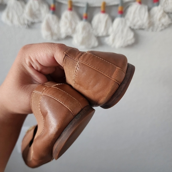 Tory Burch Jolie Leather Slip On Ballerina Flat Tan Brown Logo Casual 7 - Picture 6 of 10